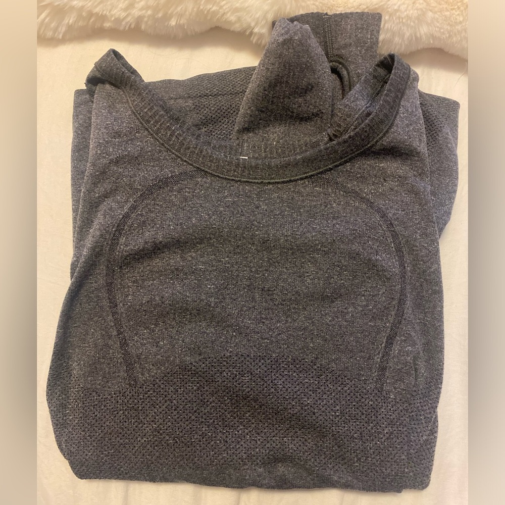 Lululeamon Swiftly Tech (long-sleeve)